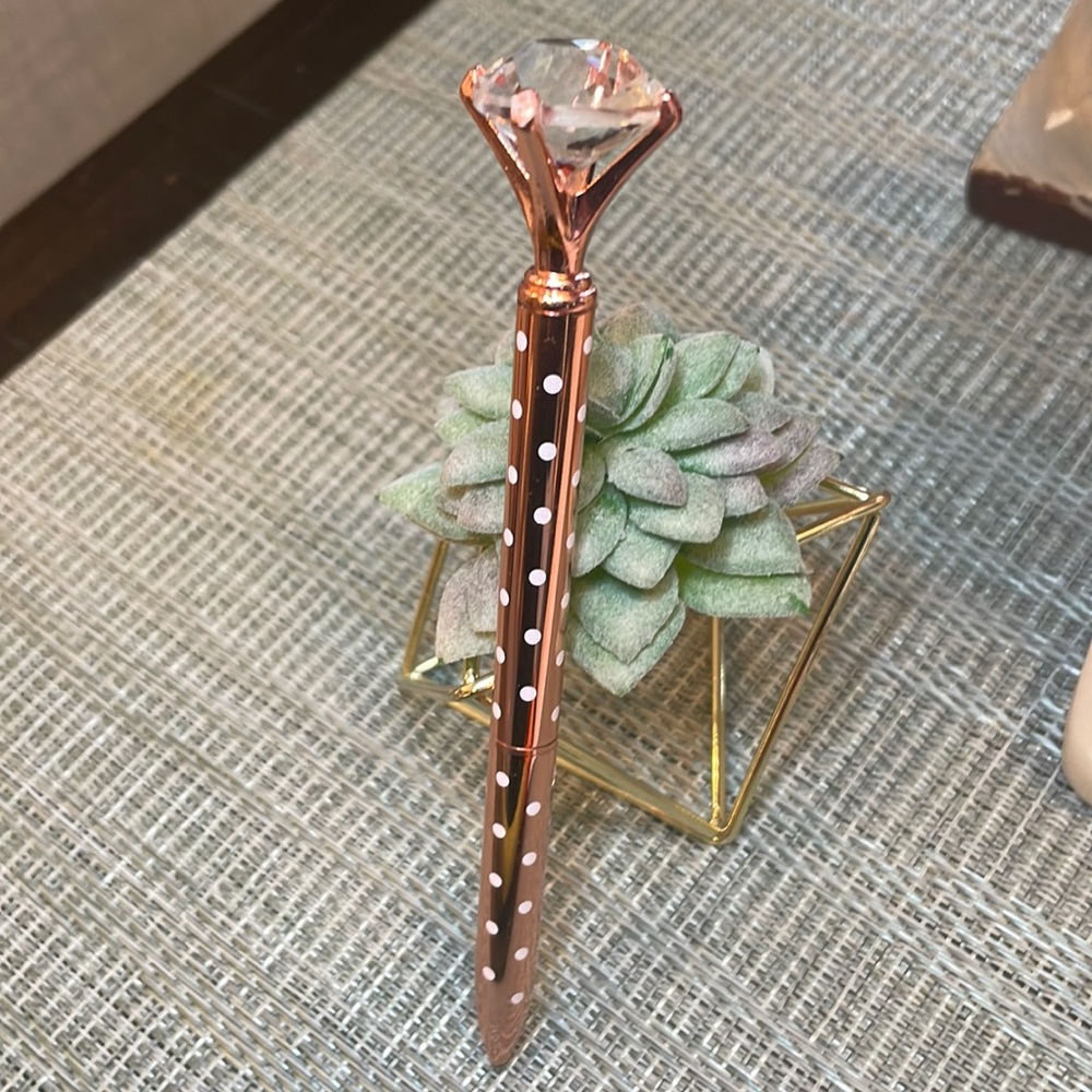 #60 NWT Rose Gold Polka Dot Pen with Diamond Jewel Top